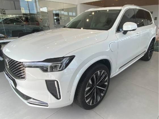 VOLVO XC90 2.0 T8 PHEV ULTRA AWD GEARTRONIC VOLVO XC90 2.0 T8 PHEV ULTRA AWD GEARTRONIC